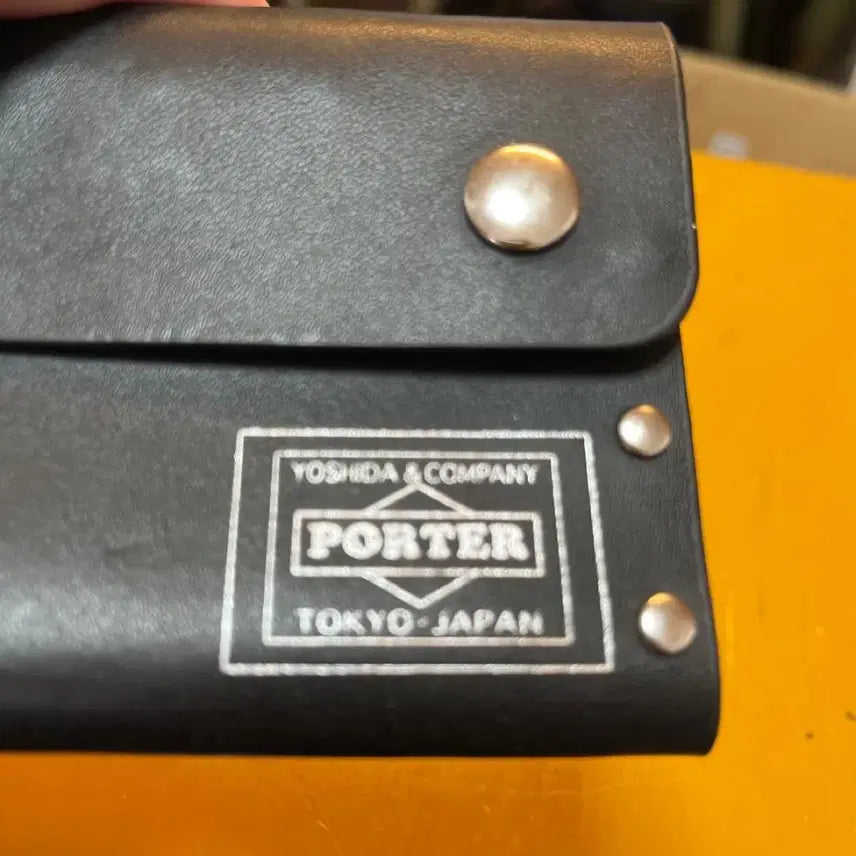 [BUNJANG] Yoshida Porter Black Studded Leather Card Wallet / 요시다포터 블랙 스터드 가죽 카드지갑