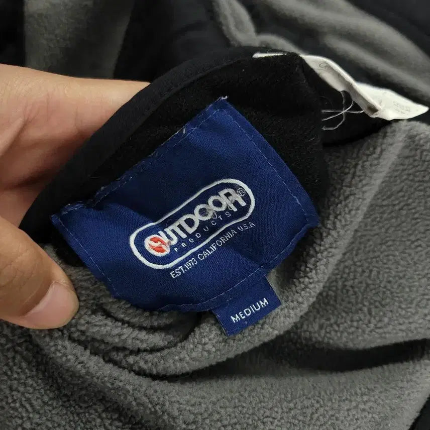 [BUNJANG] Outdoor Reversible Quilted Jacket / OUTDOOR 아웃도어 블랙 그레이 배색 물결퀼팅 리버시블 체스트포켓 플