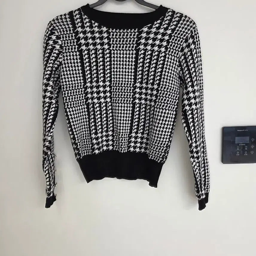 [BUNJANG] Houndstooth Knit Sweater / 하운드체크 니트