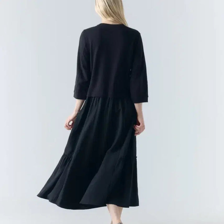 [BUNJANG] The Handmade Natural Shirred Sweat Dress (Black, Size 66) / [더핸드메이드] 내추럴 셔링 스웻 원피스 (블랙 66 사이즈)
