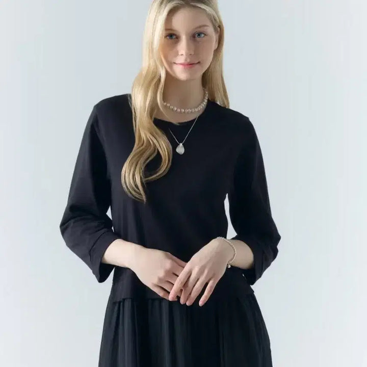 [BUNJANG] The Handmade Natural Shirred Sweat Dress (Black, Size 66) / [더핸드메이드] 내추럴 셔링 스웻 원피스 (블랙 66 사이즈)