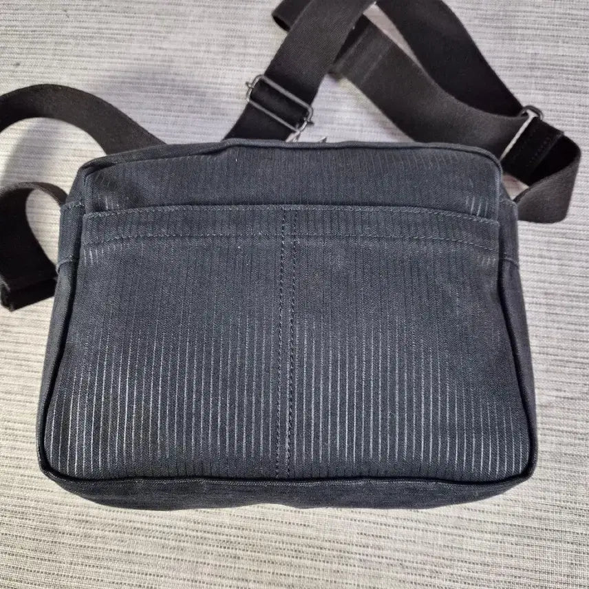 [BUNJANG] Porter Yoshida Stripe Crossbody Bag / 요시다포터 스트라이프 크로스백