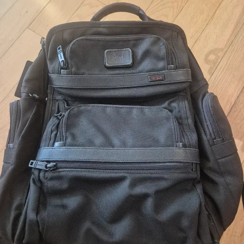 [BUNJANG] Tumi Alpha T-Pass Backpack / 투미 알파 T- PASS 백팩