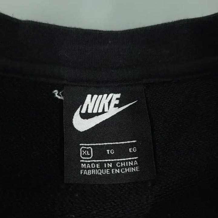 [BUNJANG] Nike Double Swoosh Logo Raglan Cotton Blend Sweatshirt / 나이키 피그먼트 블랙 화이트 더블스우시 로고 레글런 코튼블렌드 맨투맨 티