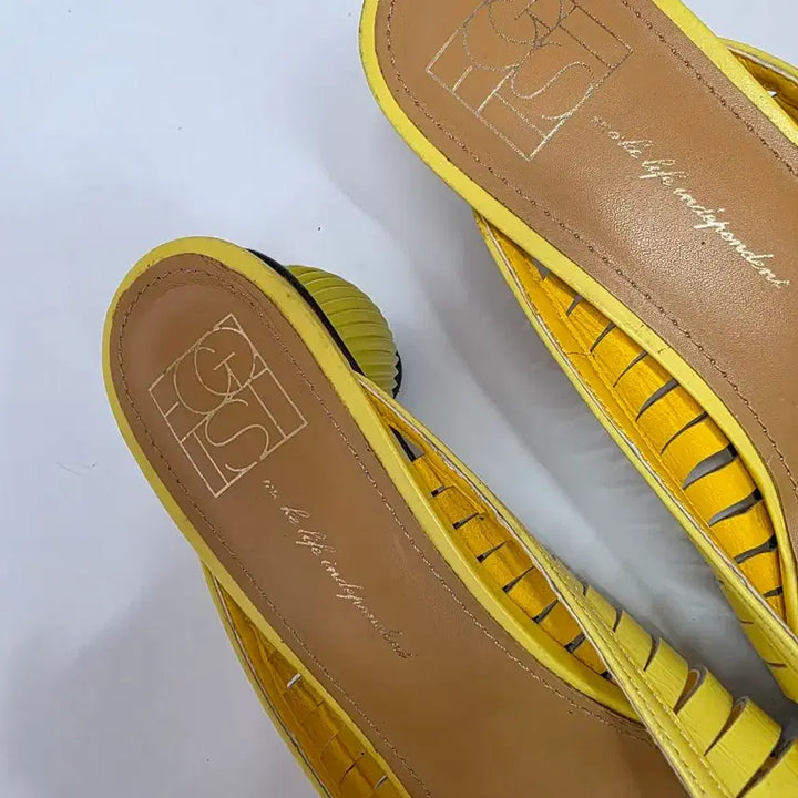 [BUNJANG] Egoist Slingback Yellow Slingback Shoes / 에고이스트 슬링백