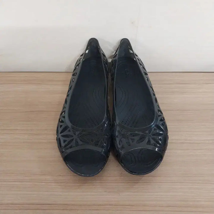 [SOLD OUT] 여성 크록스 이사벨라2 젤리 플랫슈즈 ( W7 / 240 )