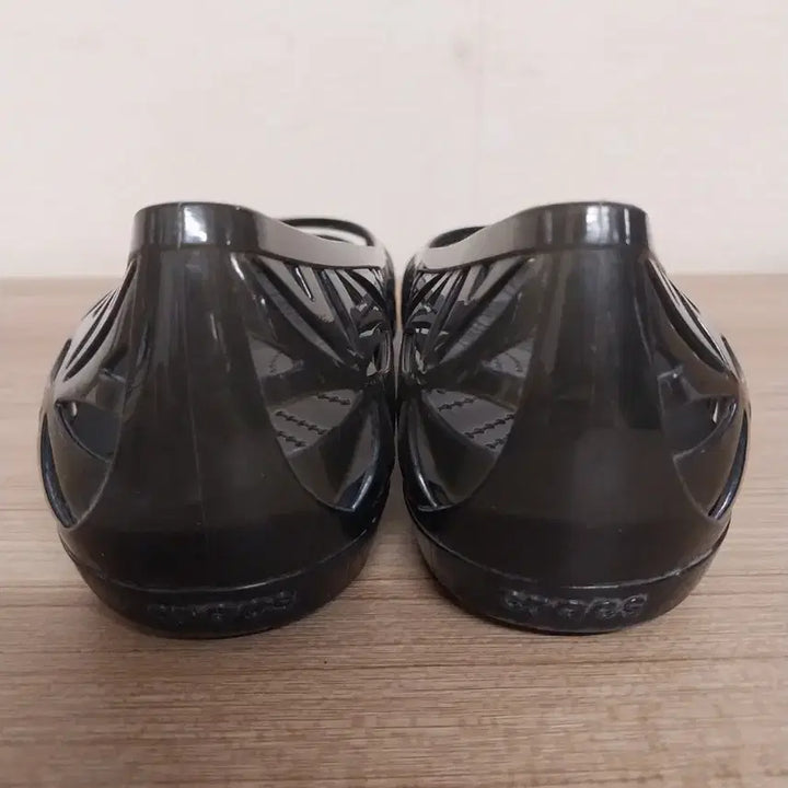 [SOLD OUT] 여성 크록스 이사벨라2 젤리 플랫슈즈 ( W7 / 240 )