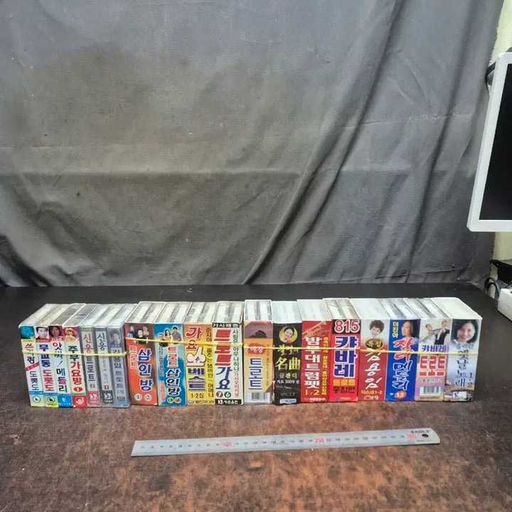 [BUNJANG] 1990-2000s Korean Trot Music Cassette Tape Bundle Set / 1990-2000년 트로트 가요 뽕짝 카세트 테이프30점