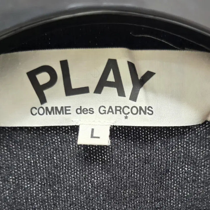 [BUNJANG] Comme des Garcons Double Emblem Cardigan (L) / 꼼데가르송 더블 와펜 가디건 L사이즈 100 블랙 판매
