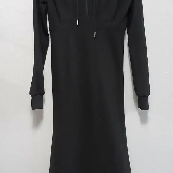 [BUNJANG] Le Shop Black Hooded Long Dress / Le shop  블랙 후드 롱 원피스
