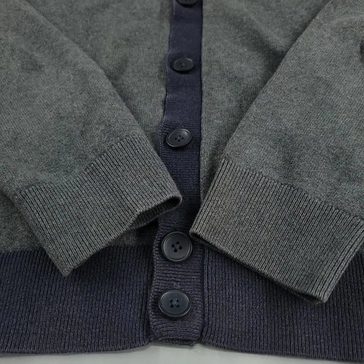 [BUNJANG] Tommy Hilfiger Deep Gray Navy Blue V-Neck Cotton Button Knit Cardigan / 타미힐피거 딥그레이 네이비 블루 배색 브이넥 코튼 버튼 니트 가디건 L