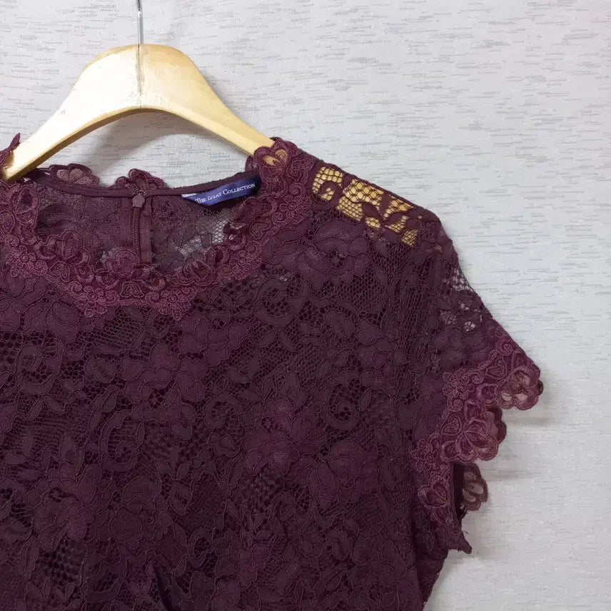 [BUNJANG] The Izzat Collection Wine Lace Dress Women / B4-17/더아이잗컬렉션 와인색 레이스 원피스 여성