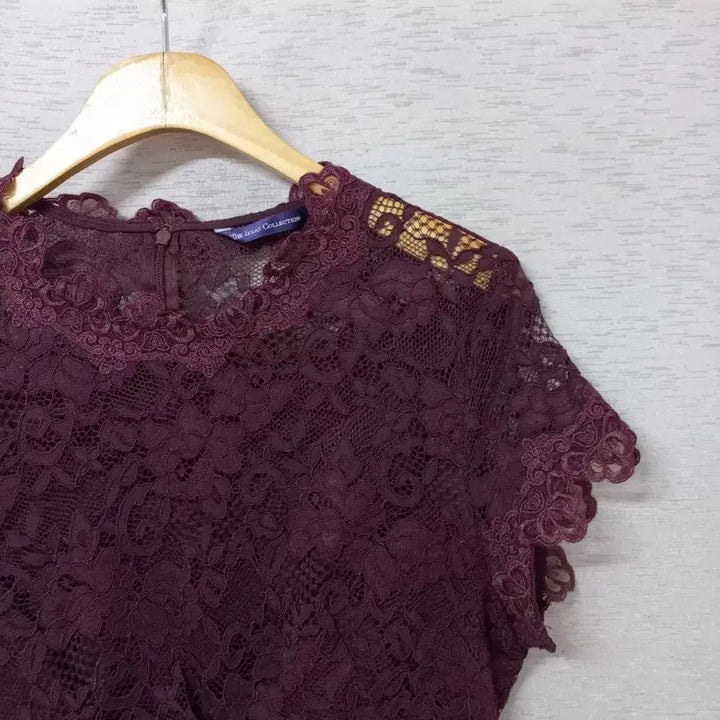 [BUNJANG] The Izzat Collection Wine Lace Dress Women / B4-17/더아이잗컬렉션 와인색 레이스 원피스 여성