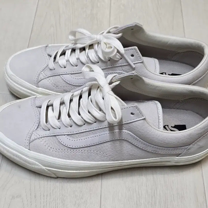 [BUNJANG] Vans Style 36 Le Marais Sneakers / [270] 반스 스타일36 르 마레