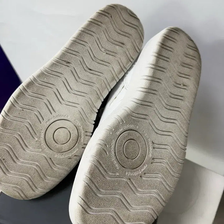 [BUNJANG] New Balance CT302 Sea Salt Sneakers / 뉴발란스 CT302 씨 솔트 (270/그린)