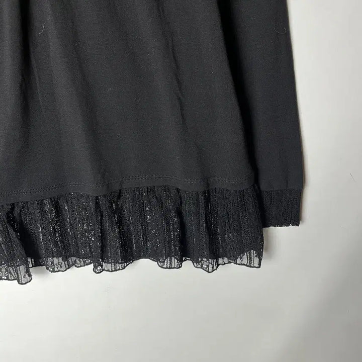 [BUNJANG] Axes Femme Lace-Up Long Sleeve Top / [AXES FEMME] 엑시즈팜 레이스업 롱슬리브