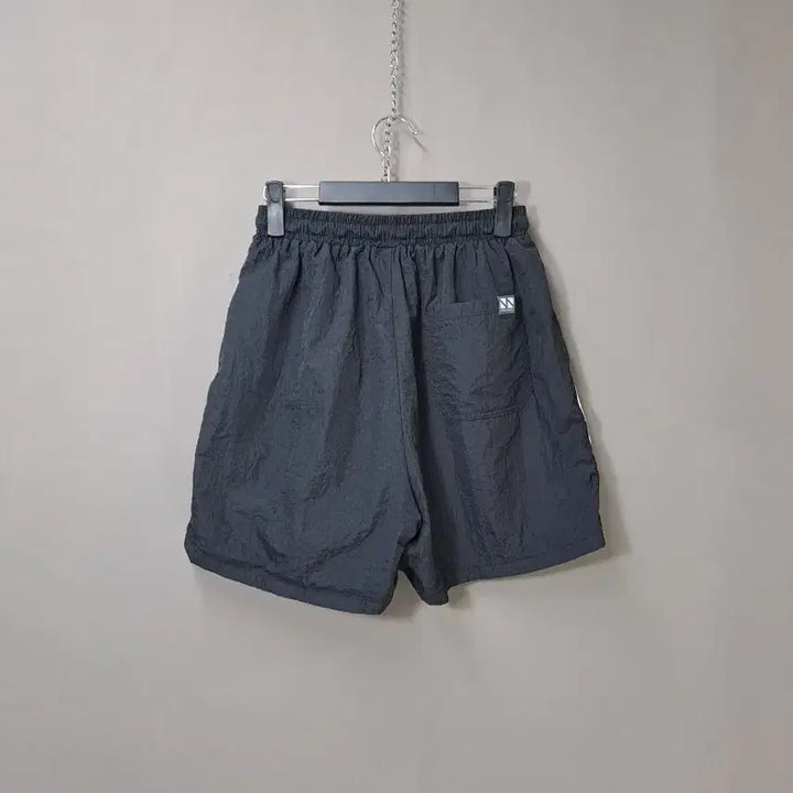 [BUNJANG] COMSONNOT Black Windbreaker Two-Line Shorts / COMSONNOT 바람막이 블랙 2선 반바지