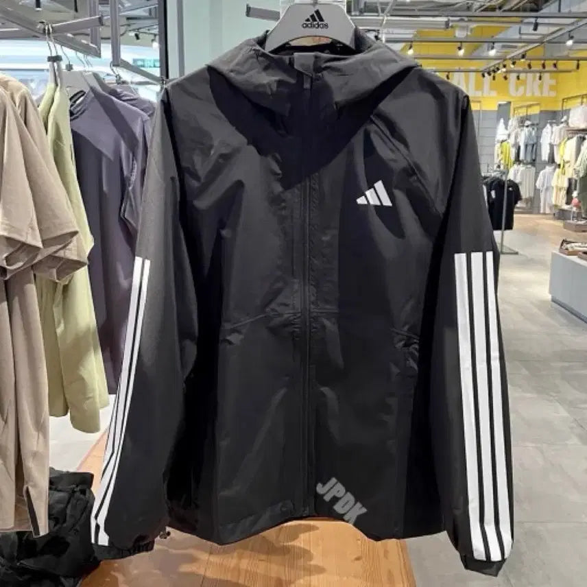 [BUNJANG] Adidas Windbreaker Jacket / 아디다스 바람막이 m