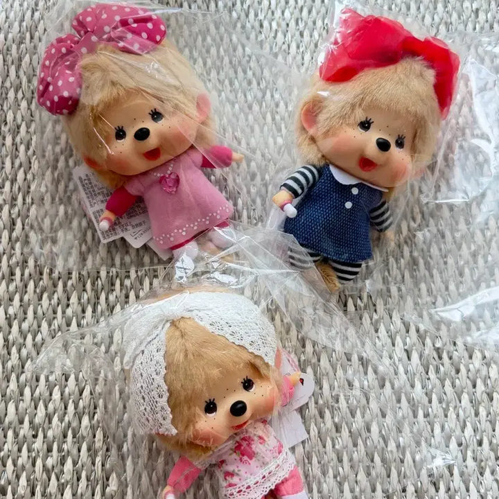[BUNJANG] Hong Kong Limited Edition Monchhichi Big Head Doll Keyring / 홍콩 한정 빅헤드 몬치치 인형키링 새상품