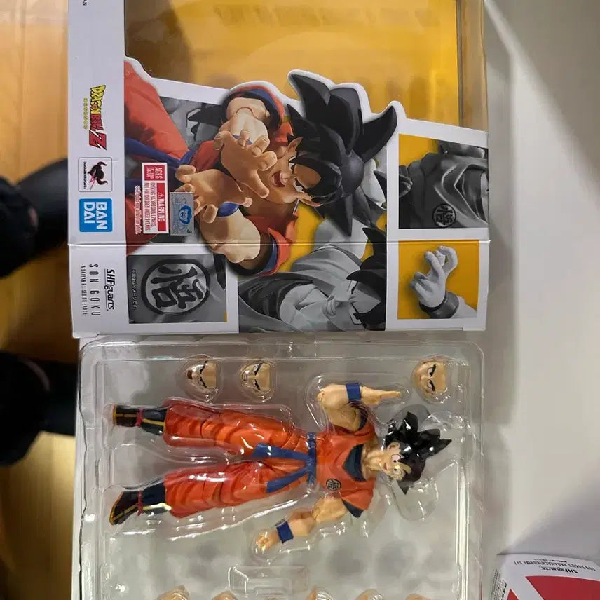 [BUNJANG] SHF Dragon Ball Son Goku Figure Set / shf 드래곤볼 손오공 + 복팔문복(하라하치분메)