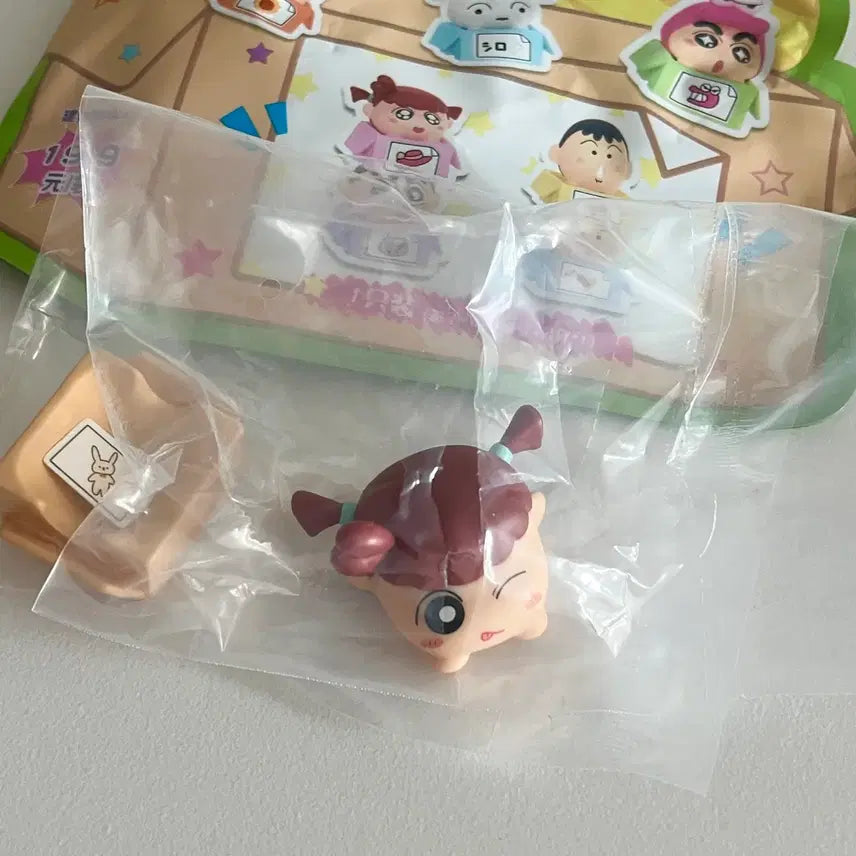 [BUNJANG] Crayon Shin-chan Dynamic Box Figure / 짱구 다이나믹 박스 젠가 상자 피규어 유리