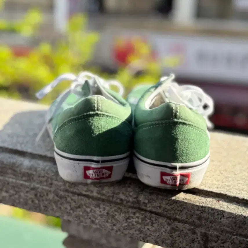 [BUNJANG] Vans Old Skool Green Suede Sneakers / 반스 올드스쿨 그린 스웨이드 285mm