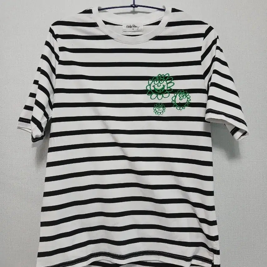 [BUNJANG] Keith Haring Striped T-shirt / 키스해링 스트라이프 티셔츠