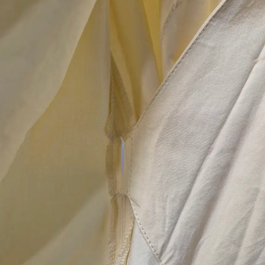 [BUNJANG] jellpe Yellow Wrap Blouse / (타임세일)(새상품)jellpe 옐로우 랩 블라우스