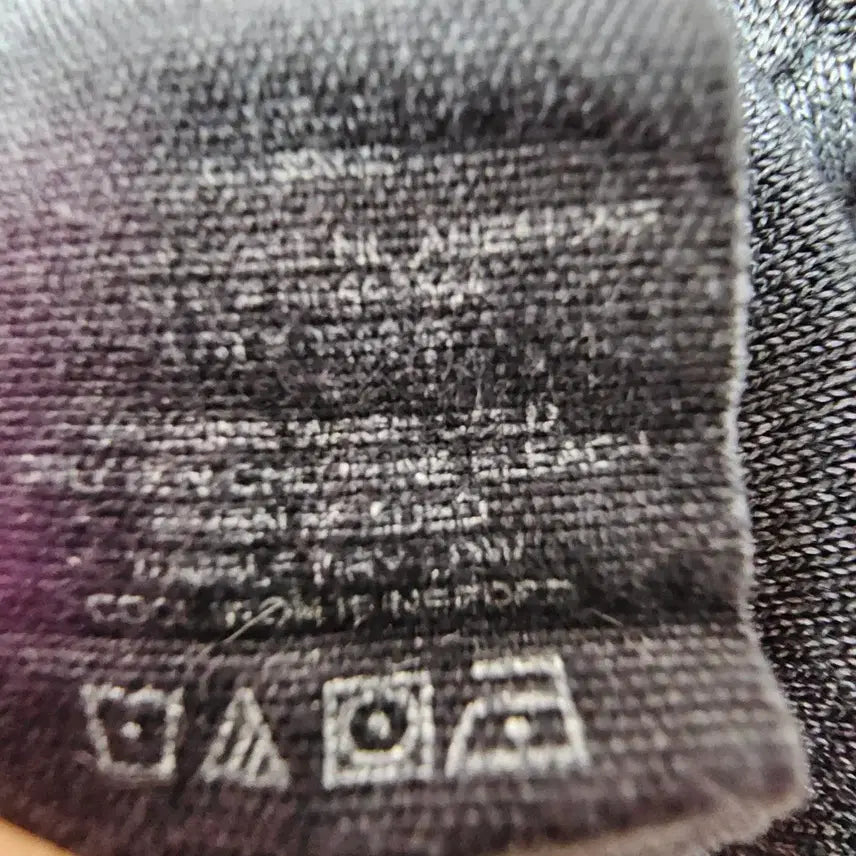 [BUNJANG] Theory Charcoal Gray Long Sleeve T-Shirt / [Theory] 띠어리 남성용 롱슬리브 티셔츠띠어리(Theory)