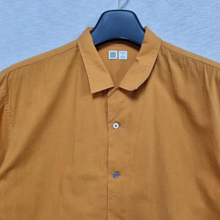 [BUNJANG] Uniqlo U Short Sleeve Shirt - Men&