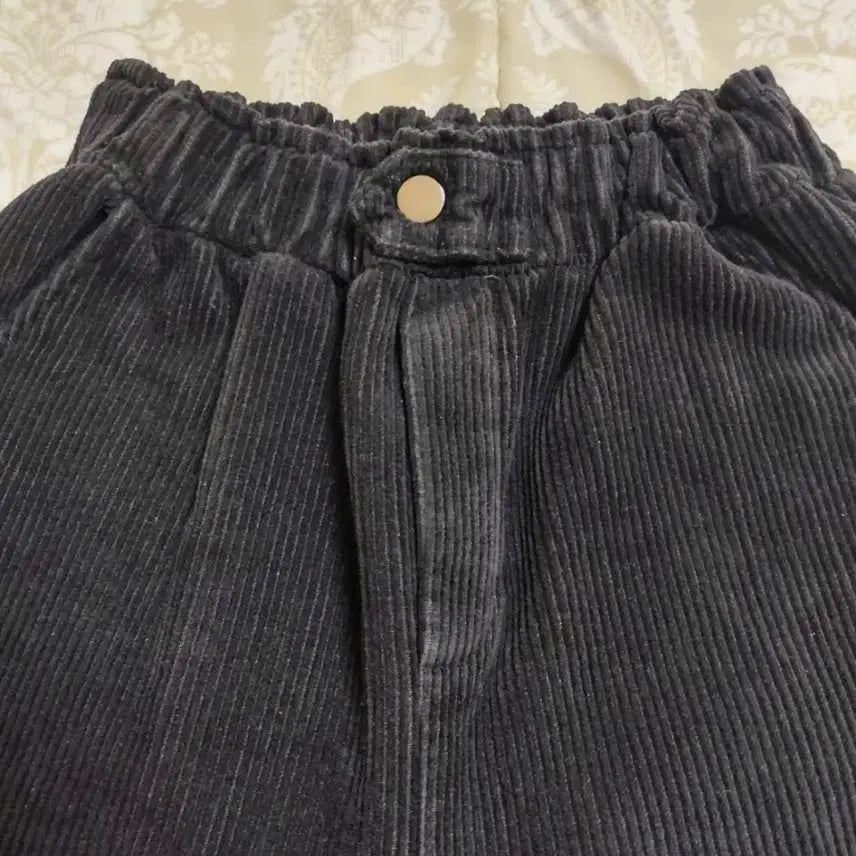 [BUNJANG] Black Corduroy Banding Pants (Size 66-77) / 검정 코듀로이 밴딩 바지 (66~날씬77)