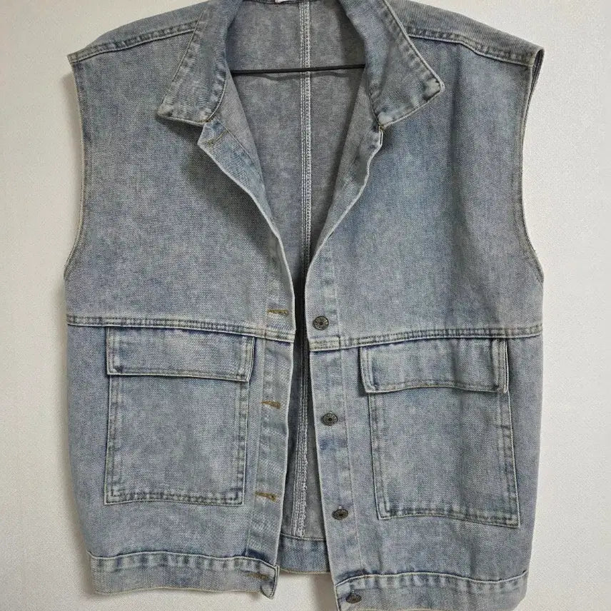 [SOLD OUT] 데님 워싱 조끼 청베스트 오버핏