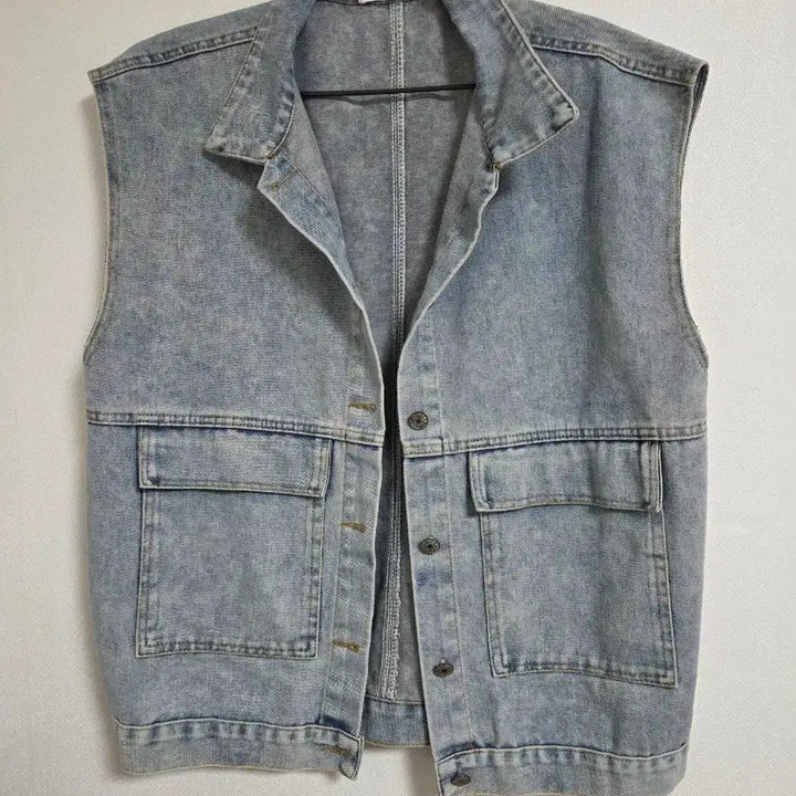 [SOLD OUT] 데님 워싱 조끼 청베스트 오버핏