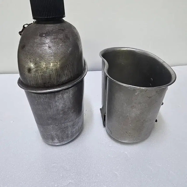 [SOLD OUT] 1944년 빈티지 미군 군용 반합 수통 세트