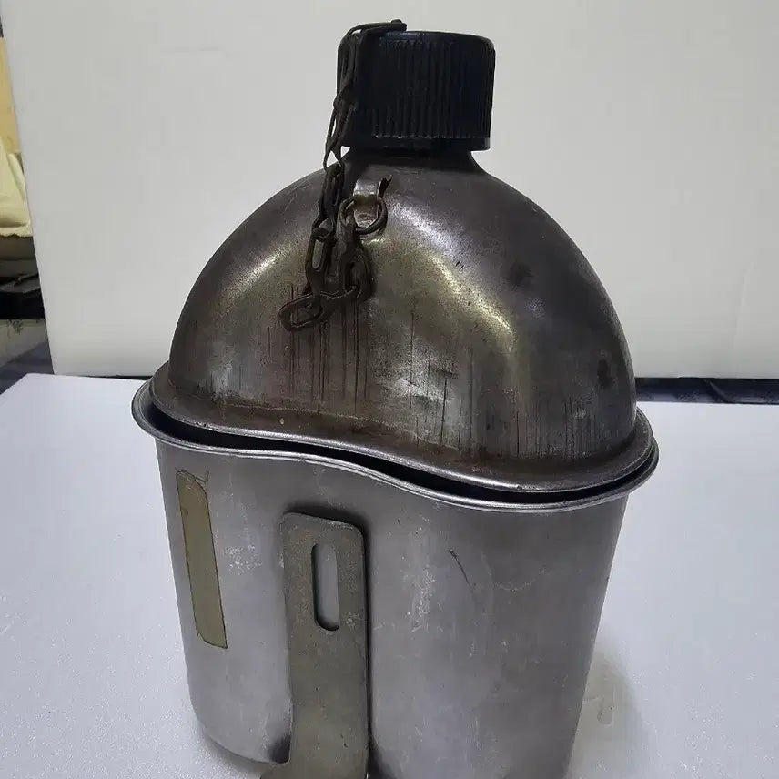 [SOLD OUT] 1944년 빈티지 미군 군용 반합 수통 세트