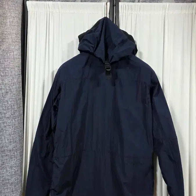 [BUNJANG] Salomon Windbreaker Jacket (Size 105) / 살로몬바람막이자켓(105)