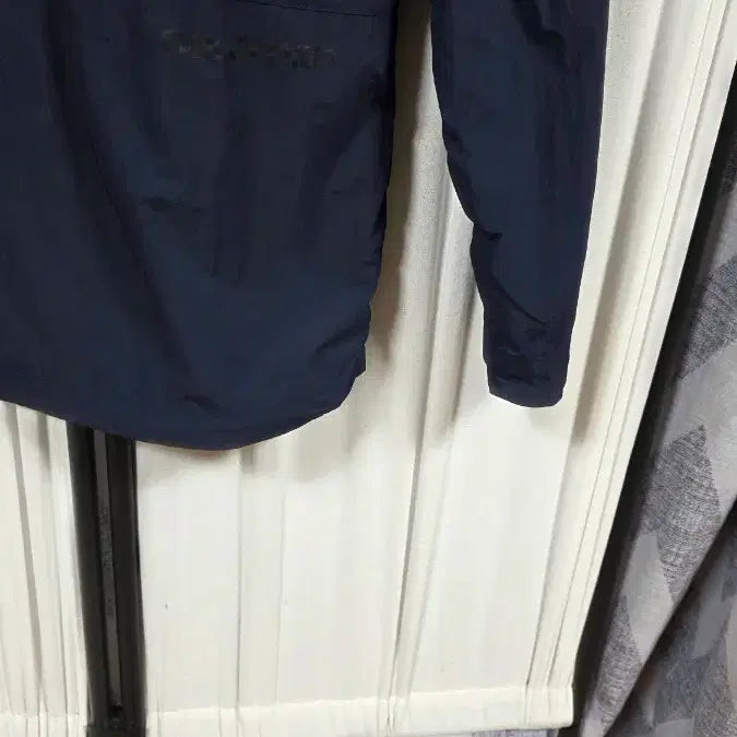 [BUNJANG] Salomon Windbreaker Jacket (Size 105) / 살로몬바람막이자켓(105)