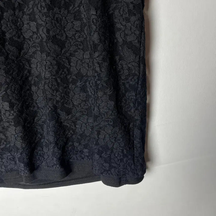 [BUNJANG] INGNI Lace-up Short Sleeve Top / [INGNI] 잉그니 레이스업 반소매 탑
