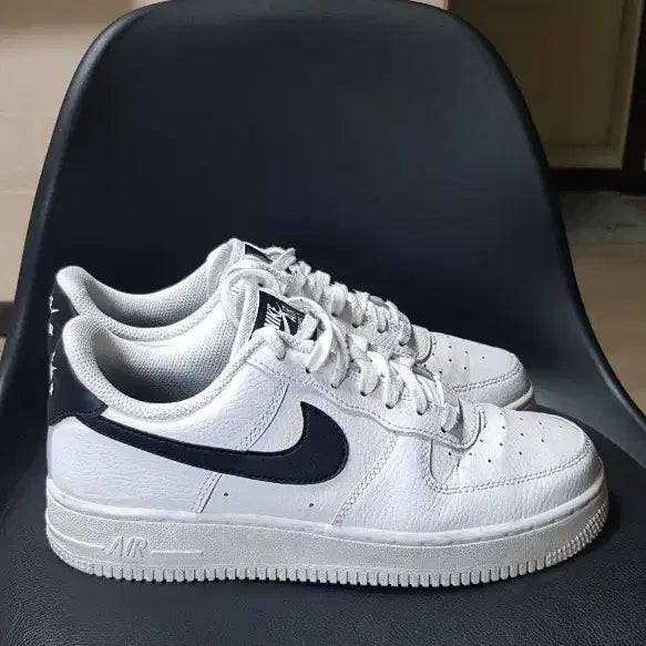 [BUNJANG] Nike Air Force 1 White/Black Sneakers (240) / 나이키 에어포스1 흰/검 흰검 포스(240)
