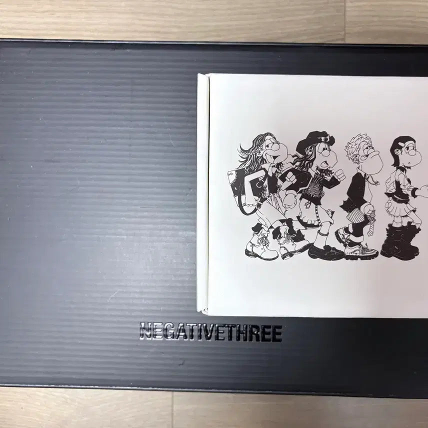 [SOLD OUT] 네거티브쓰리 블랙 퀼팅 호보백 새상품 실사첨부