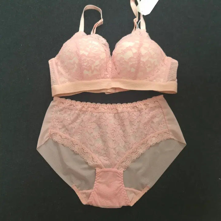 [BUNJANG] Victoria Studio Push-Up Mold Bra and Panty Set / 75B 빅토리아스튜디오 푸시업 몰드 브라팬티 3세트 / 25,000원