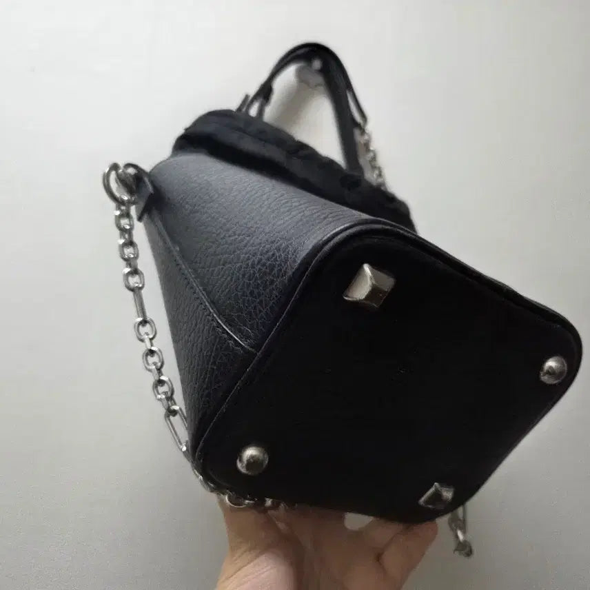 [BUNJANG] Maison Margiela 5ac Bucket Bag Small Black / 메종마르지엘라 5ac 버킷백 스몰 블랙