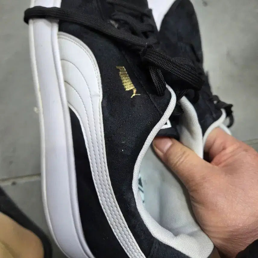 [SOLD OUT] 푸마 스웨이드 블랙 운동화290