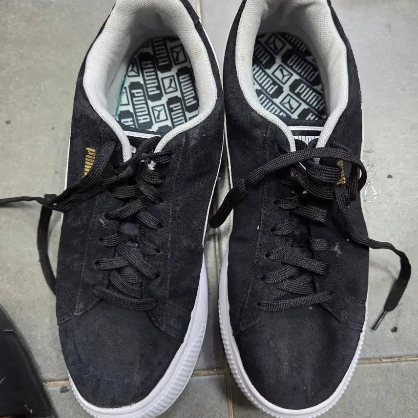 [SOLD OUT] 푸마 스웨이드 블랙 운동화290