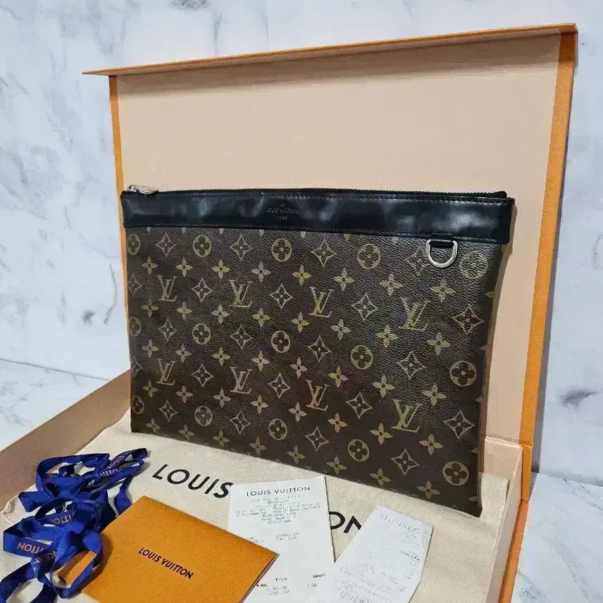 [SOLD OUT] 루이비통 디스커버리 모노그램 클러치 풀세트