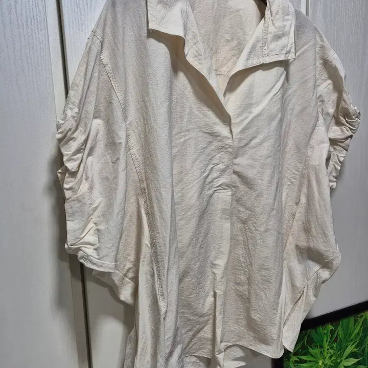 [BUNJANG] Day Beige Short Sleeve Blouse / (타임세일)(새상품)Day 베이지 반팔 블라우스