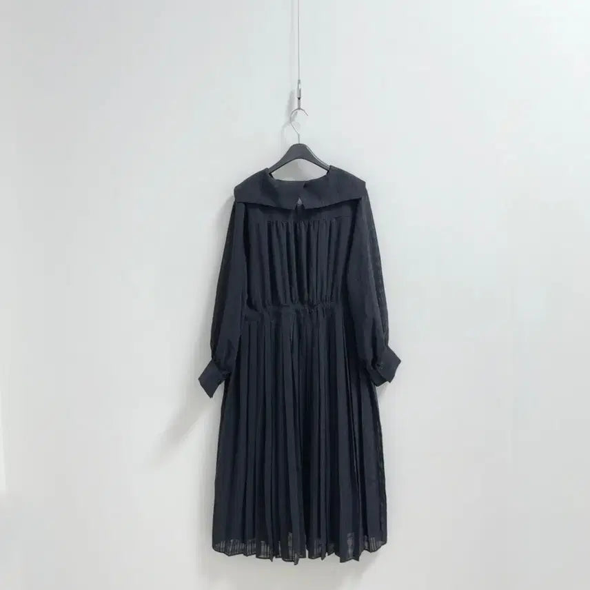 [BUNJANG] Karl Lagerfeld Pleated Chiffon Collar Dress / 칼라거펠트 플리츠 쉬폰 카라 원피스
