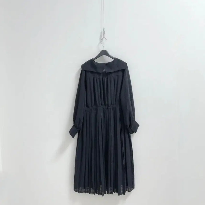 [BUNJANG] Karl Lagerfeld Pleated Chiffon Collar Dress / 칼라거펠트 플리츠 쉬폰 카라 원피스