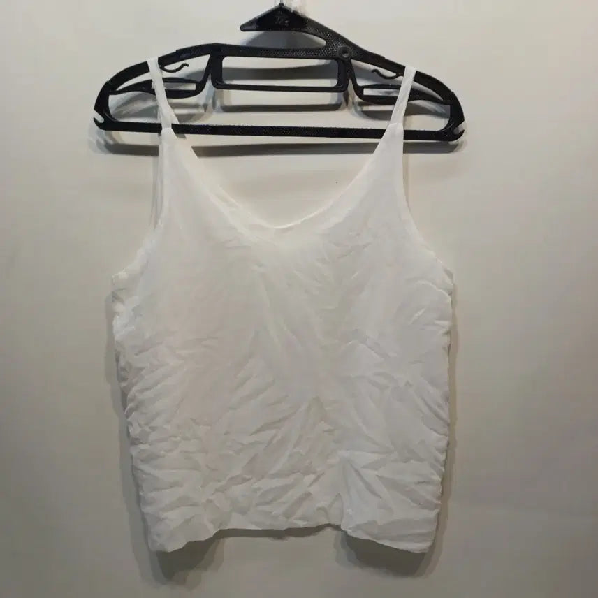 [BUNJANG] White V-neck Cami Blouse / 화이트 브이넥 끈나시 블라우스85사이즈여름  64179