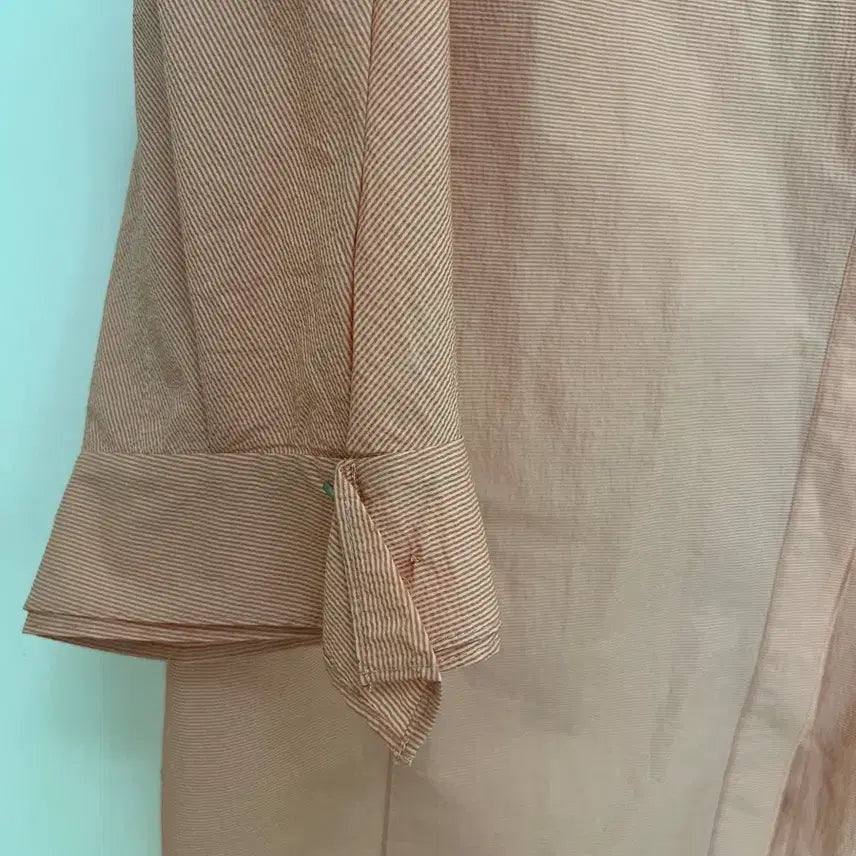 [SOLD OUT] 올리비아 로렌 스트라이프 셔츠 (105)블라우스